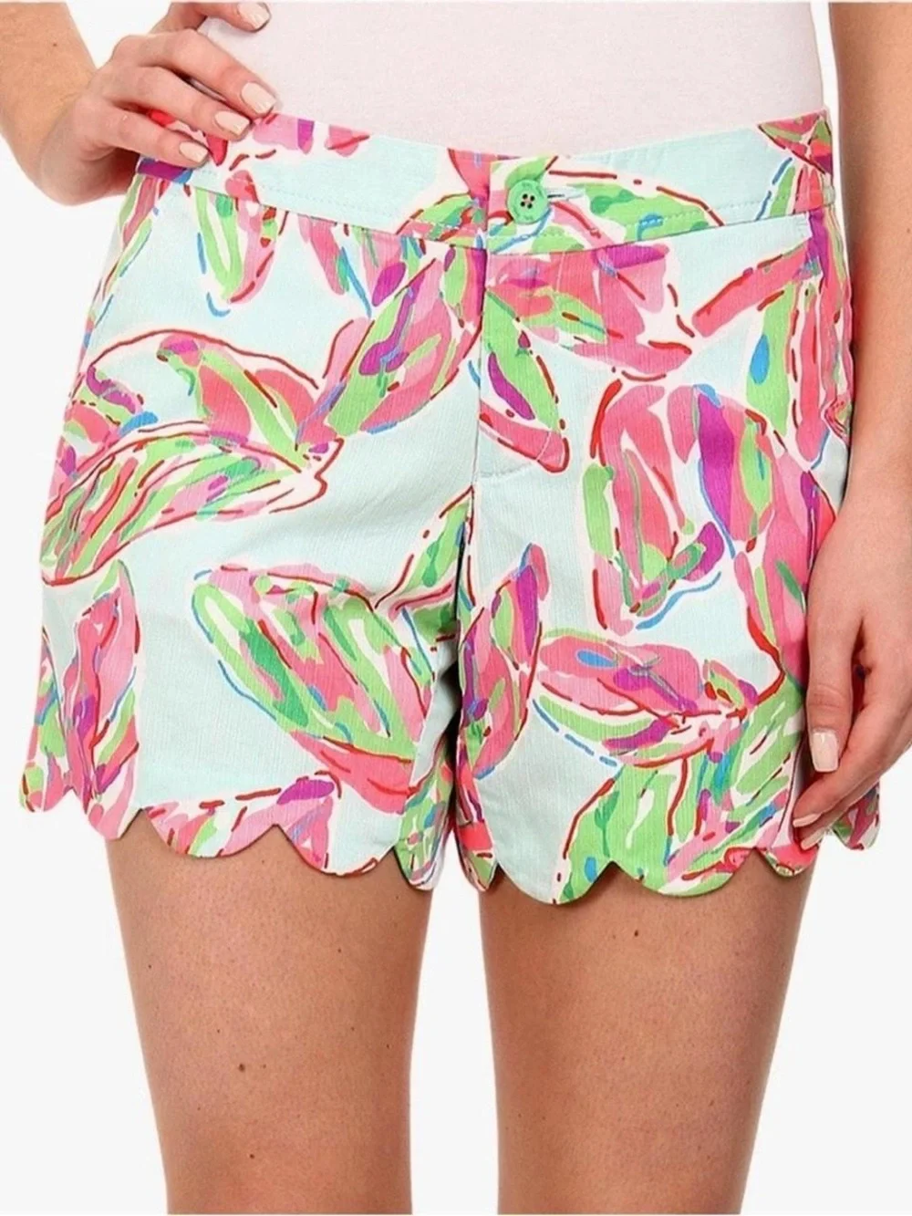 Lilly Pulitzer Scallop Hem Floral Shorts in Pink & Mint